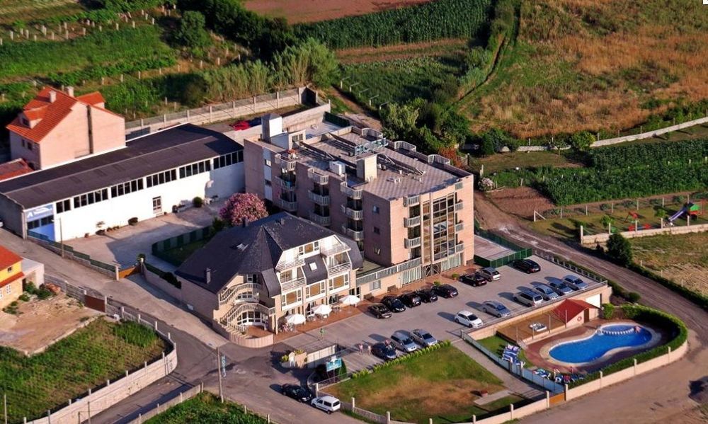 Hotel Brisa Da Lanzada Playa de la Lanzada Exterior photo